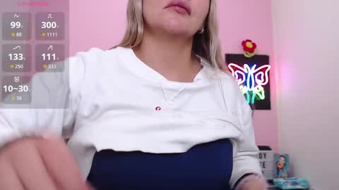 K A R O L online show from April 2026 01:27:02 AM