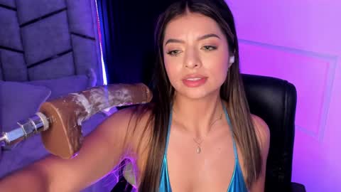 Snapshot of daniphoenixx chatting on January 2025 02:15:01 AM Dani Phonenix online show from January 2025 02:15:01 AM