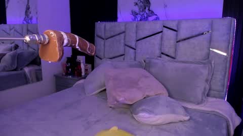 Snapshot of daniphoenixx chatting on February 2025 10:47:02 PM Dani Phonenix online show from February 2025 10:47:02 PM