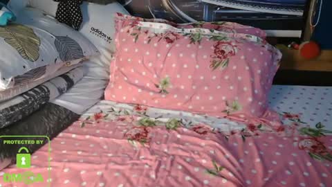 Sasha online show from January 2025 09:01:01 PM