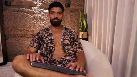 Dann saenz online show from April 2026 06:56:01 PM