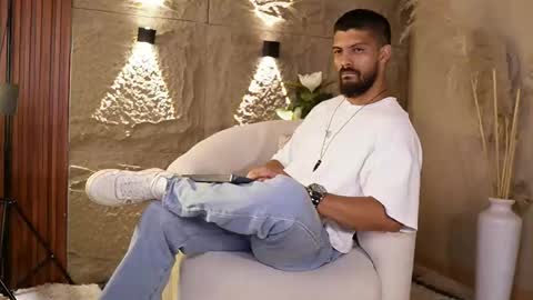 Dann saenz online show from May 2026 06:09:01 PM
