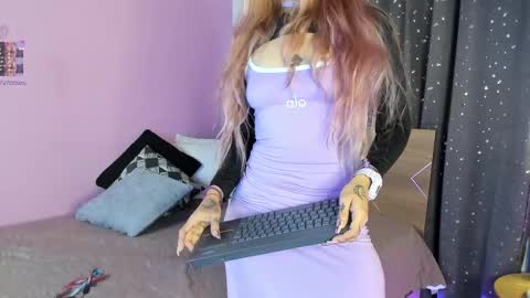 Dannacastle online show from March 2025 05:31:02 AM