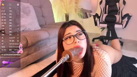 danna_adams1 online show from February 2025 03:37:01 AM
