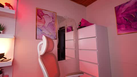 Danna Lovs online show from March 2026 02:46:02 PM