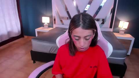 danna  online show from May 2026 12:37:02 PM