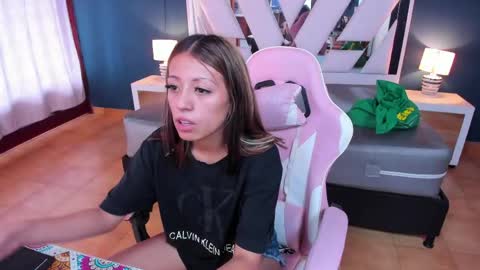  danna  online show from May 2026 06:58:01 PM