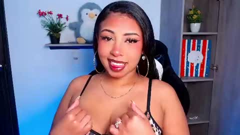 Snapshot of danna_schmidt23 chatting on July 2026 08:28:02 AM Danna online show from July 2026 08:28:02 AM