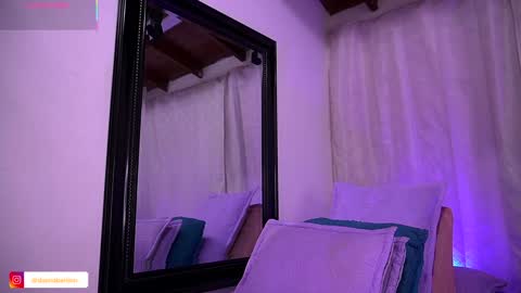 Danna Berlin  online show from October 2025 07:21:01 PM