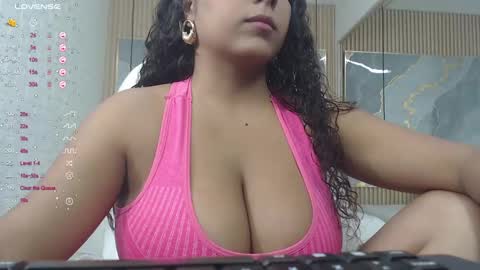 danna online show from October 2025 08:02:02 PM