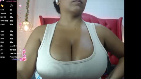 Snapshot of dannacoleman_ chatting on June 2026 12:32:02 AM danna online show from June 2026 12:32:02 AM