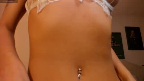 Danna Cruz  online show from February 2026 10:49:02 AM