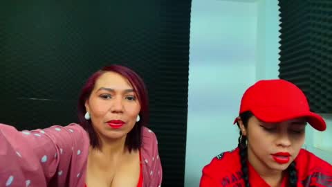 dannamomcerrat online show from January 2025 03:04:02 AM