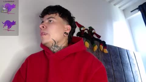 Snapshot of dannteftm chatting on December 2025 01:16:02 PM DANNTE online show from December 2025 01:16:02 PM