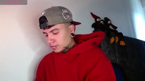 Snapshot of dannteftm chatting on January 2026 01:48:02 PM DANNTE online show from January 2026 01:48:02 PM