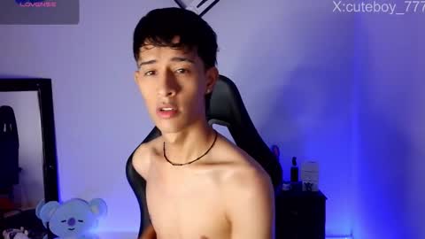 Snapshot of danny777_ chatting on November 2025 09:19:02 AM Danny online show from November 2025 09:19:02 AM