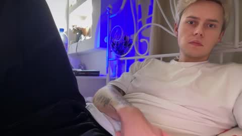 Snapshot of danny_love01 chatting on November 2025 12:08:02 PM danny online show from November 2025 12:08:02 PM