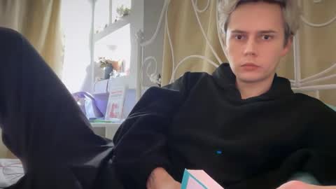 Snapshot of danny_love01 chatting on December 2025 02:35:01 PM danny online show from December 2025 02:35:01 PM