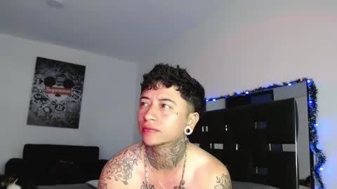 Snapshot of danny_stark chatting on December 2024 04:20:01 PM Danny online show from December 2024 04:20:01 PM