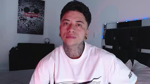 Snapshot of danny_stark chatting on February 2025 09:16:02 PM Danny online show from February 2025 09:16:02 PM