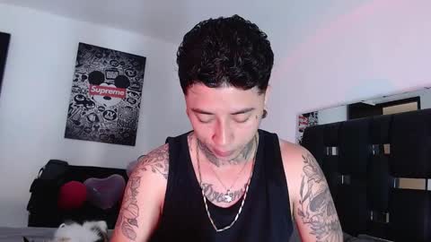 Snapshot of danny_stark chatting on February 2025 06:04:02 PM Danny online show from February 2025 06:04:02 PM