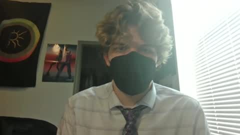 Snapshot of dannybush chatting on September 2025 09:03:02 PM dannybush online show from September 2025 09:03:02 PM