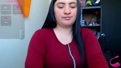Snapshot of dannyroussette chatting on January 2025 04:31:02 PM Follow me  Control lovense free D online show from January 2025 04:31:02 PM