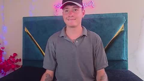 Dantegrayy online show from January 2026 06:57:02 PM