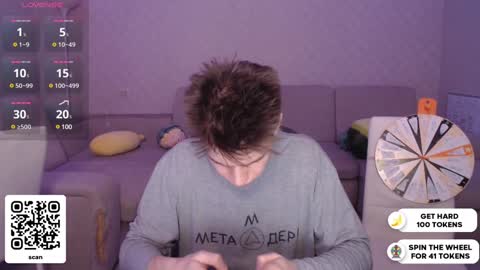 Daniel online show from December 2024 08:04:01 PM
