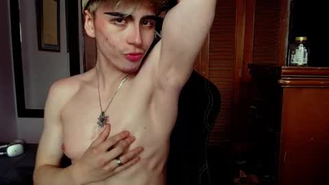 danteobscuro online show from December 2025 06:56:02 PM