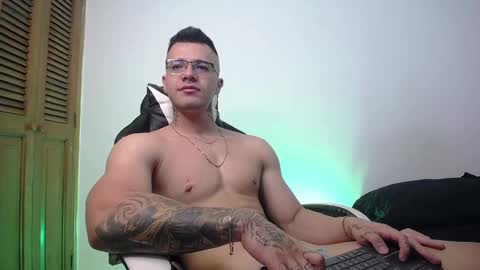 Snapshot of danteread chatting on February 2025 08:03:01 PM danteread online show from February 2025 08:03:01 PM