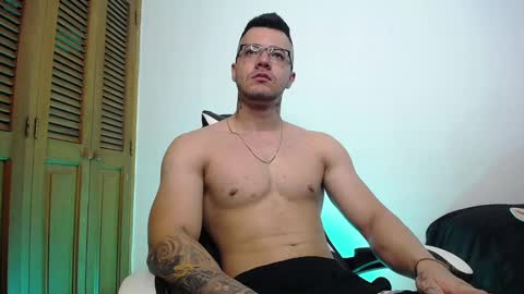 Snapshot of danteread chatting on March 2025 12:42:02 AM danteread online show from March 2025 12:42:02 AM