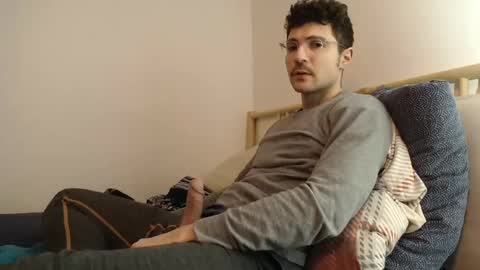 Daniel online show from January 2025 08:02:01 PM