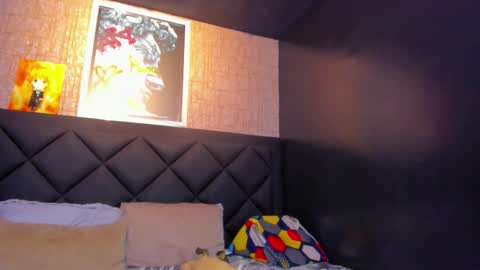 Dany online show from October 2025 07:05:02 PM