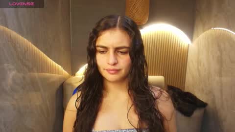 Dany online show from October 2025 12:44:02 PM