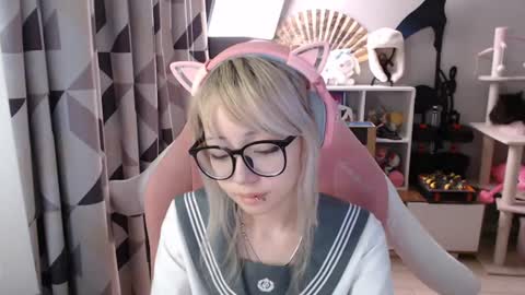 danyelleeyermann online show from July 2026 01:08:02 PM