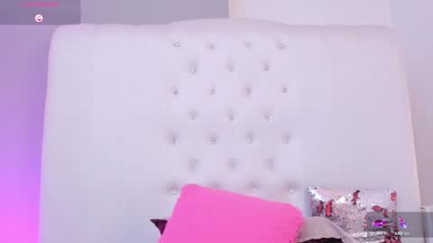    online show from October 2025 01:11:01 PM