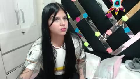 Snapshot of daphne877046 chatting on September 2025 01:49:02 AM daphne877046 online show from September 2025 01:49:02 AM