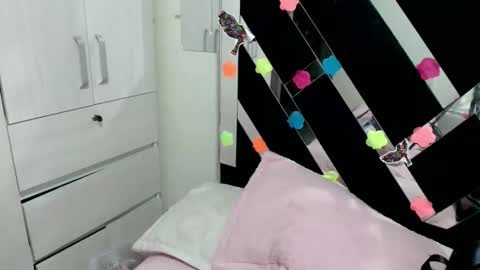 Snapshot of daphne877046 chatting on September 2025 07:19:02 PM daphne877046 online show from September 2025 07:19:02 PM