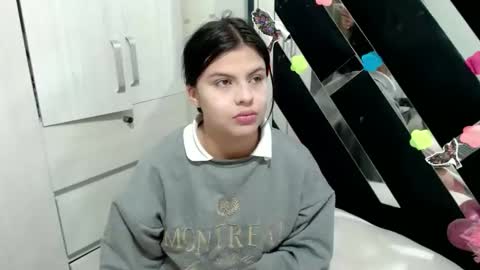 Snapshot of daphne877046 chatting on November 2025 05:48:01 PM daphne877046 online show from November 2025 05:48:01 PM