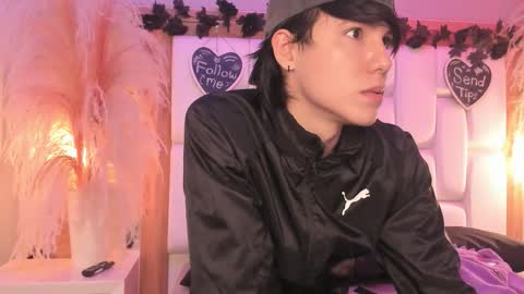 daphne_and_roger online show from March 2026 11:04:01 AM