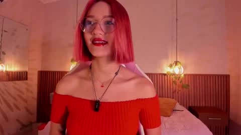 Daphne online show from March 2026 03:25:02 AM