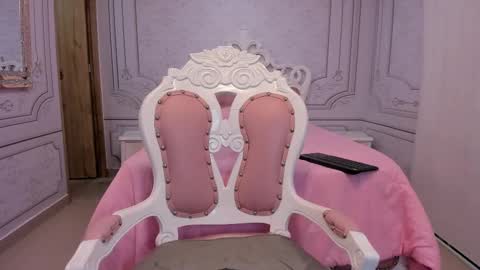 Snapshot of daphne_fox_ chatting on March 2025 12:09:02 PM Daphne  online show from March 2025 12:09:02 PM