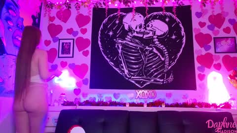 Snapshot of daphnemadison chatting on February 2025 05:41:01 AM Daphne Madison online show from February 2025 05:41:01 AM