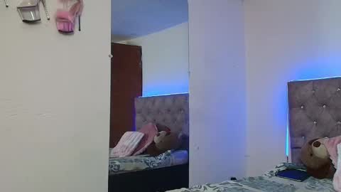 DAPHNE online show from February 2025 05:50:01 PM