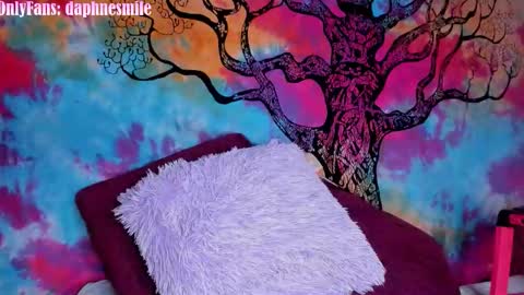 Daphne online show from February 2026 11:07:01 AM