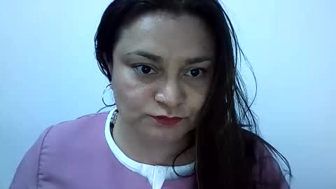 dapnne online show from November 2025 08:09:01 PM