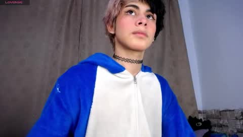 DARA online show from April 2026 10:45:02 PM