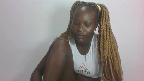 Snapshot of darberry21 chatting on May 2026 07:27:01 AM ESTHER online show from May 2026 07:27:01 AM