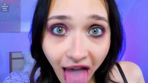 Darcy online show from May 2026 01:57:16 AM